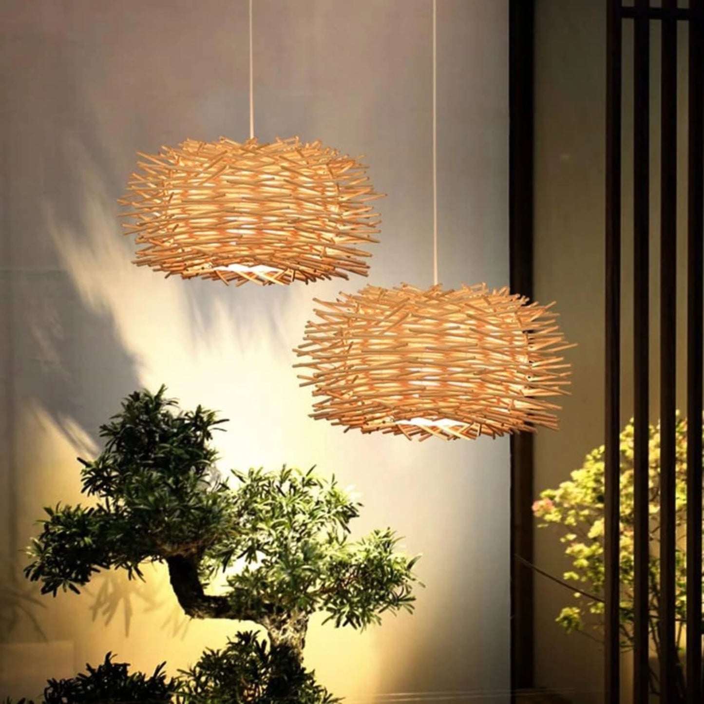 Suspension en bambou tressé à la main avec design naturel bohème