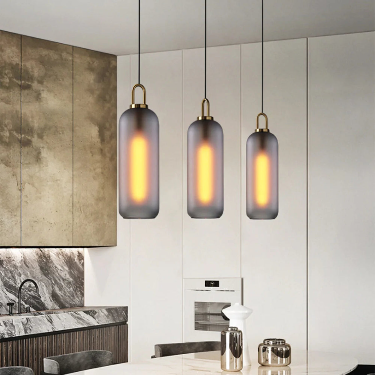 Suspension moderne en verre et métal avec design nordique raffiné