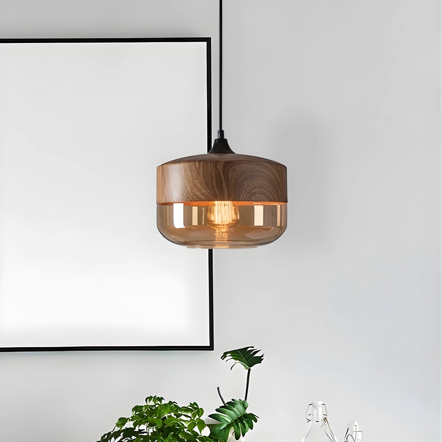 Suspension en verre et bois naturel avec design nordique moderne