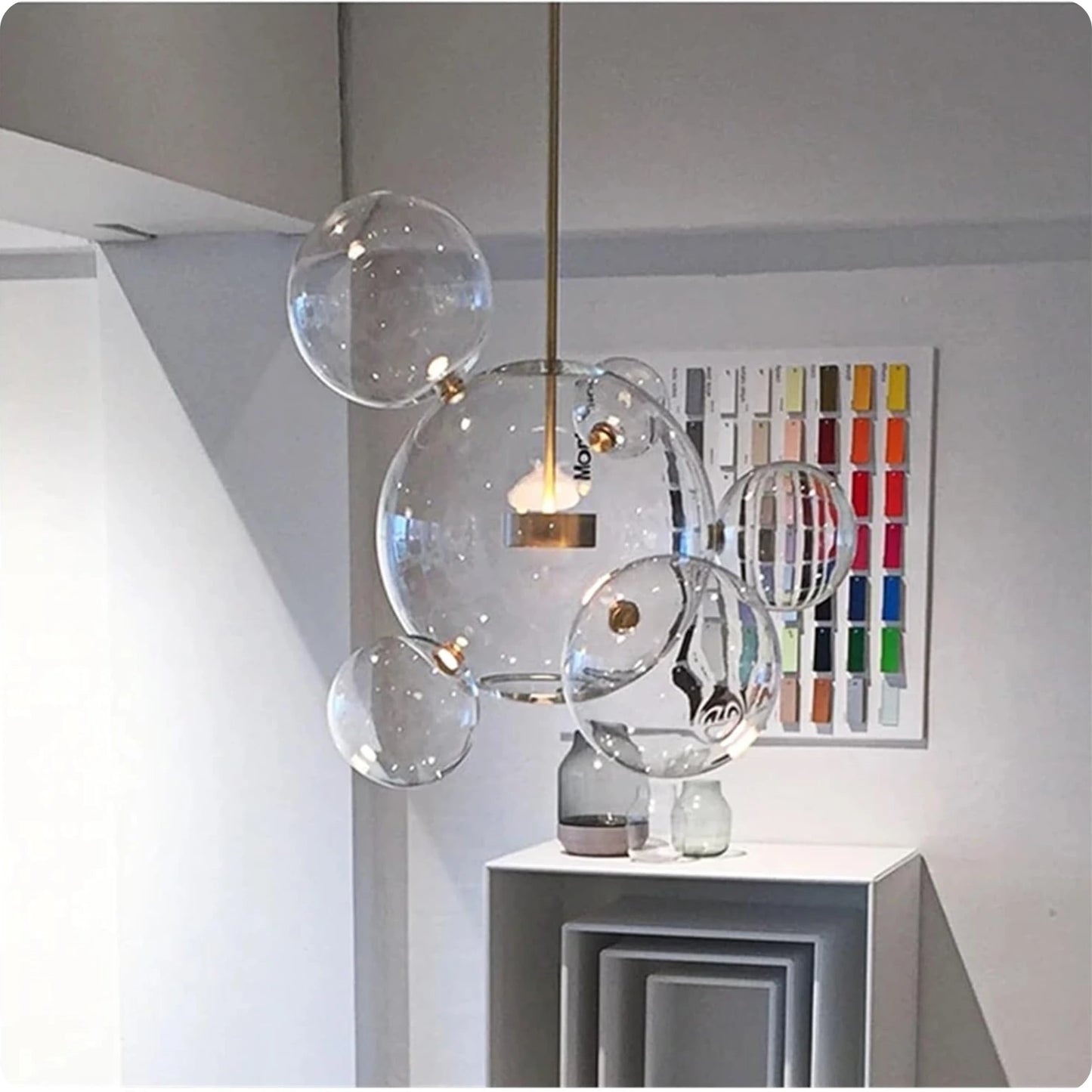 Suspension Boule en Verre Poli avec Style Moderne et Lumière Brillante